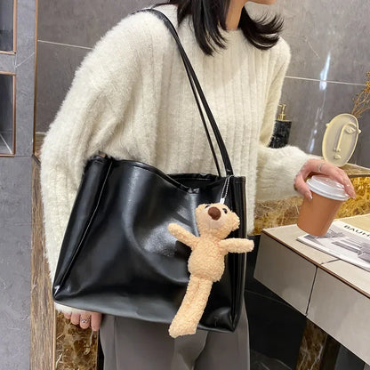 Autumn Winter Soft Leather Large Women's Shoulder Bag Trendy Artistic Tote Bag Casual High Capacity Crossbody Bag