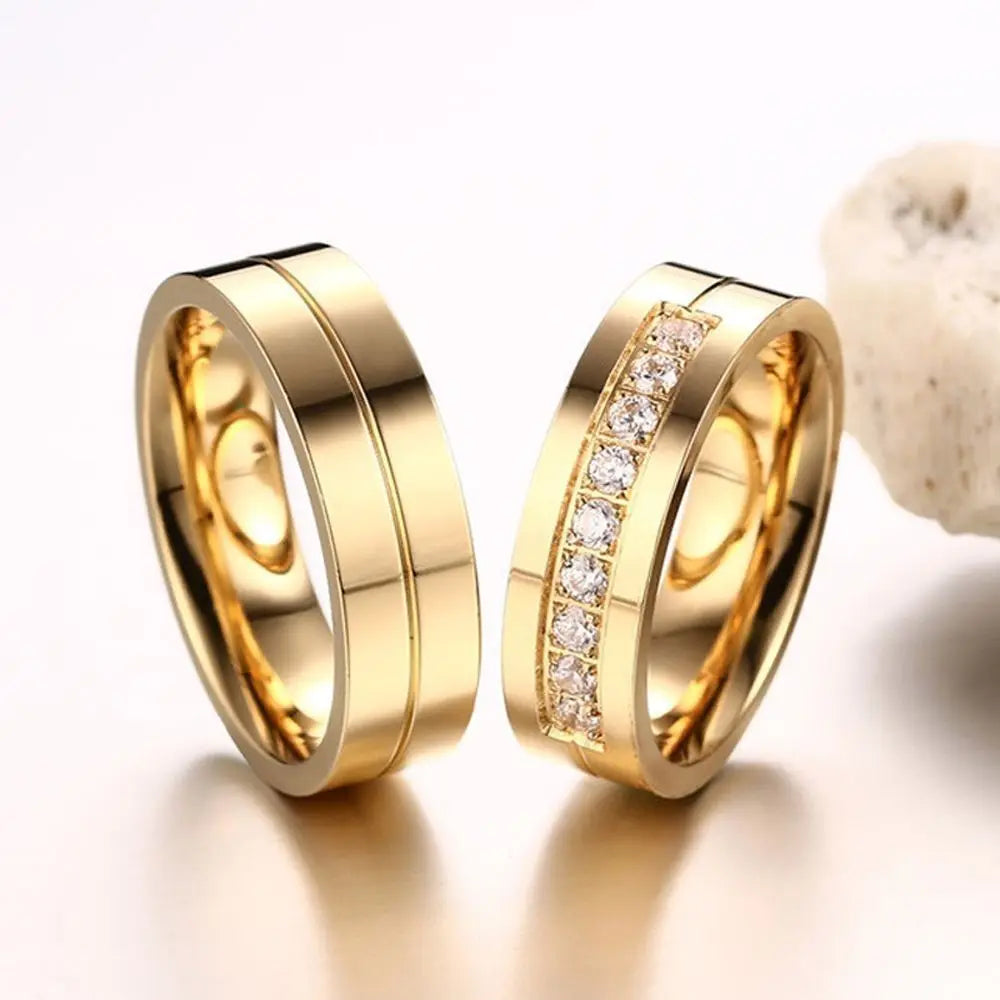 Fashion AAA CZ Women Men Love Cubic Zirconia Wedding Band Ring 18K Gold Plated Stainless Steel