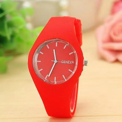 2025 foreign trade new sentiment watch classic retro men and women belt quartz watch wholesale