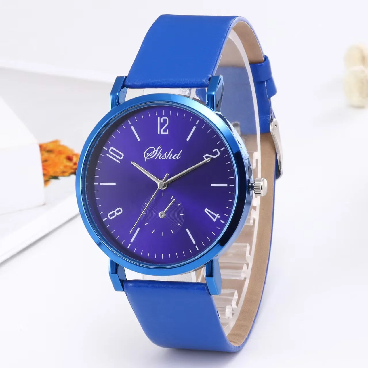 2025 foreign trade new sentiment watch classic retro men and women belt quartz watch wholesale